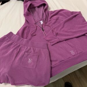 EUC/NWOT Brand Name Mixed Clothing Lot